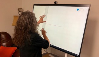 Solutions & Success – The Microsoft Surface Hub 2S User Experience